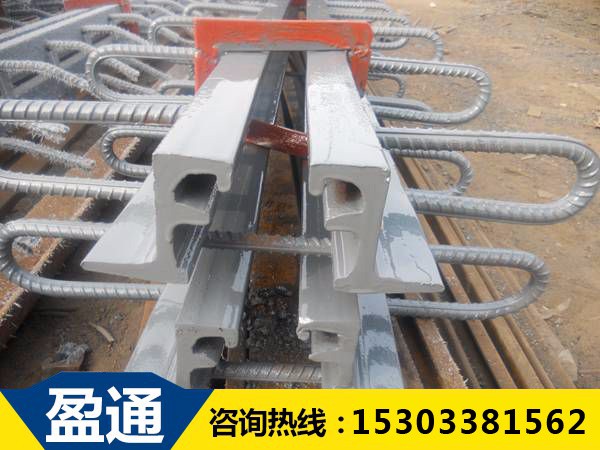 桥梁伸缩缝