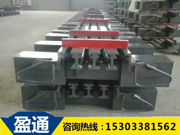 400型桥梁伸缩缝